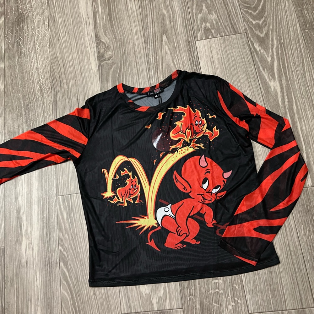 🚨Trendy devil mesh shirt🚨